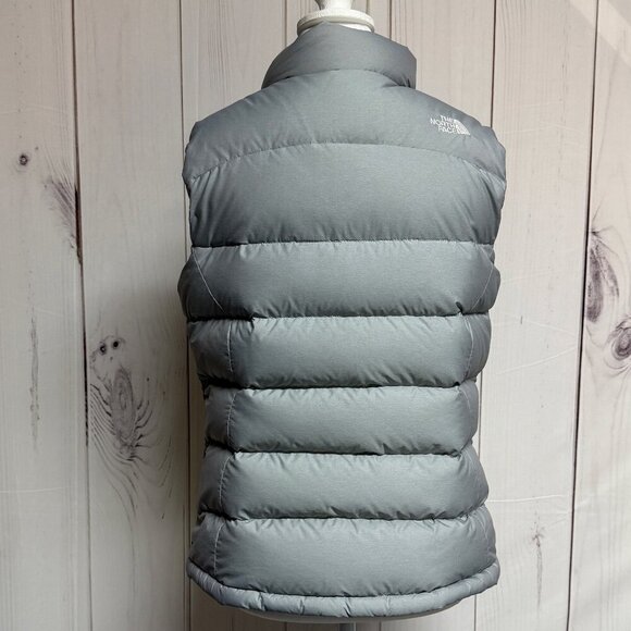 The North Face Women’s Nuptse 700 Vest Medium Gray Down Insulated EUC - Picture 2 of 14